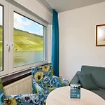 Sonnenuhr 4* Bernkastel-Kues