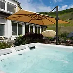 Sonnenuhr 4* Bernkastel-Kues