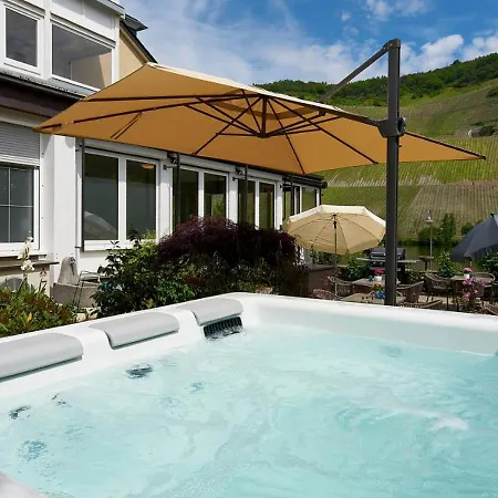 Sonnenuhr 4* Bernkastel-Kues