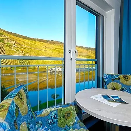Sonnenuhr 4* Bernkastel-Kues