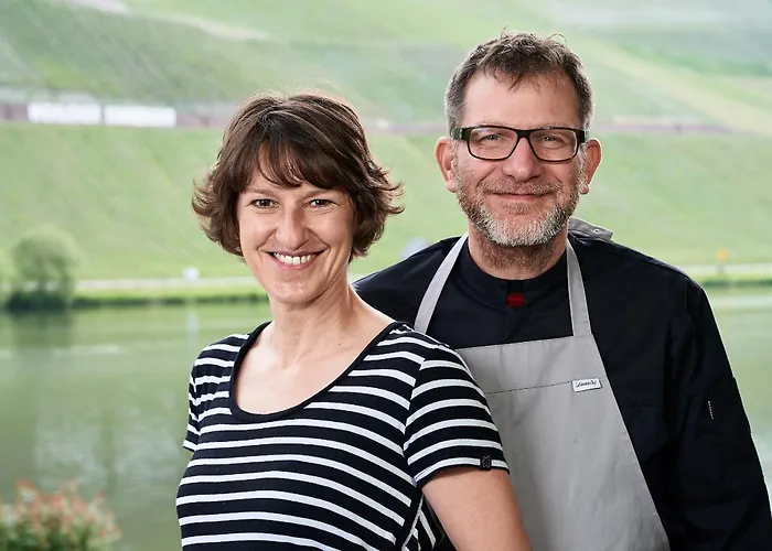 Sonnenuhr Alojamento de Acomodação e Pequeno-almoço Bernkastel-Kues